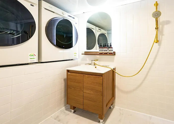 Sa Tailored Service Urban Retreat Near Metro