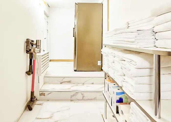 Sa Tailored Service Urban Retreat Near Metro *