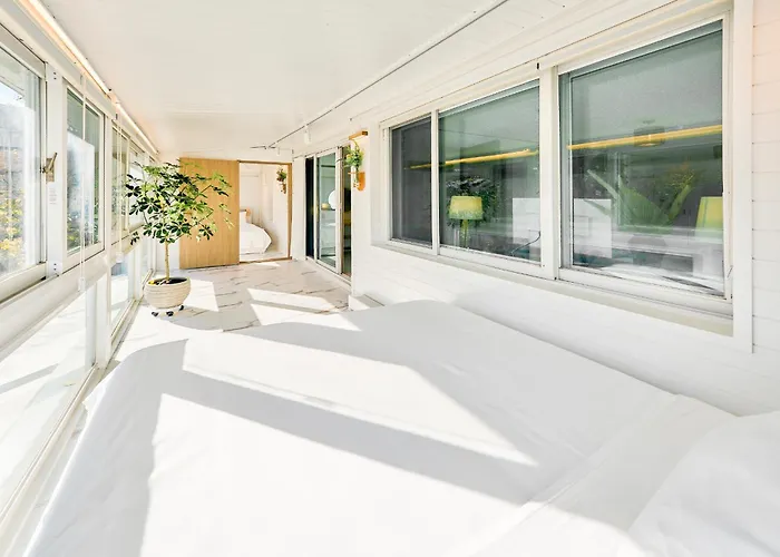 Sa Tailored Service Urban Retreat Near Metro