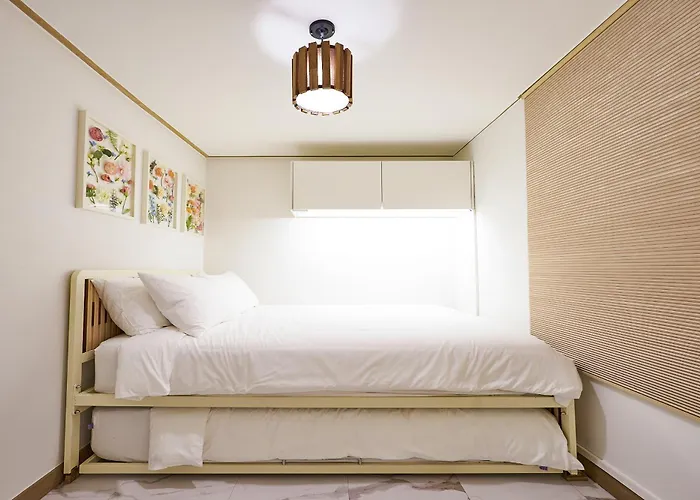 Sa Tailored Service Urban Retreat Near Metro *