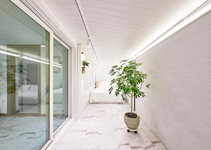 Sa Tailored Service Urban Retreat Near Metro * Seoel