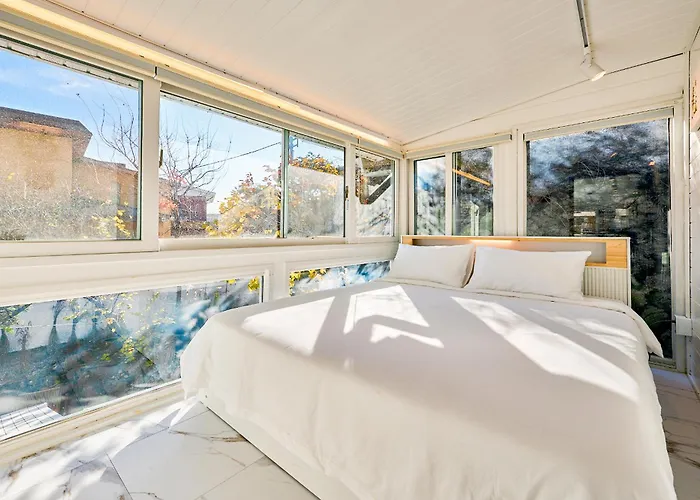 Sa Tailored Service Urban Retreat Near Metro