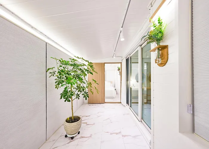 Sa Tailored Service Urban Retreat Near Metro Vakantiehuis