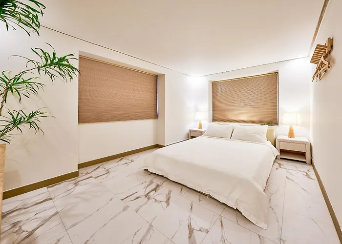 Vakantiehuis Sa Tailored Service Urban Retreat Near Metro